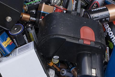 陇南废电池回收-旧电瓶回收的价格